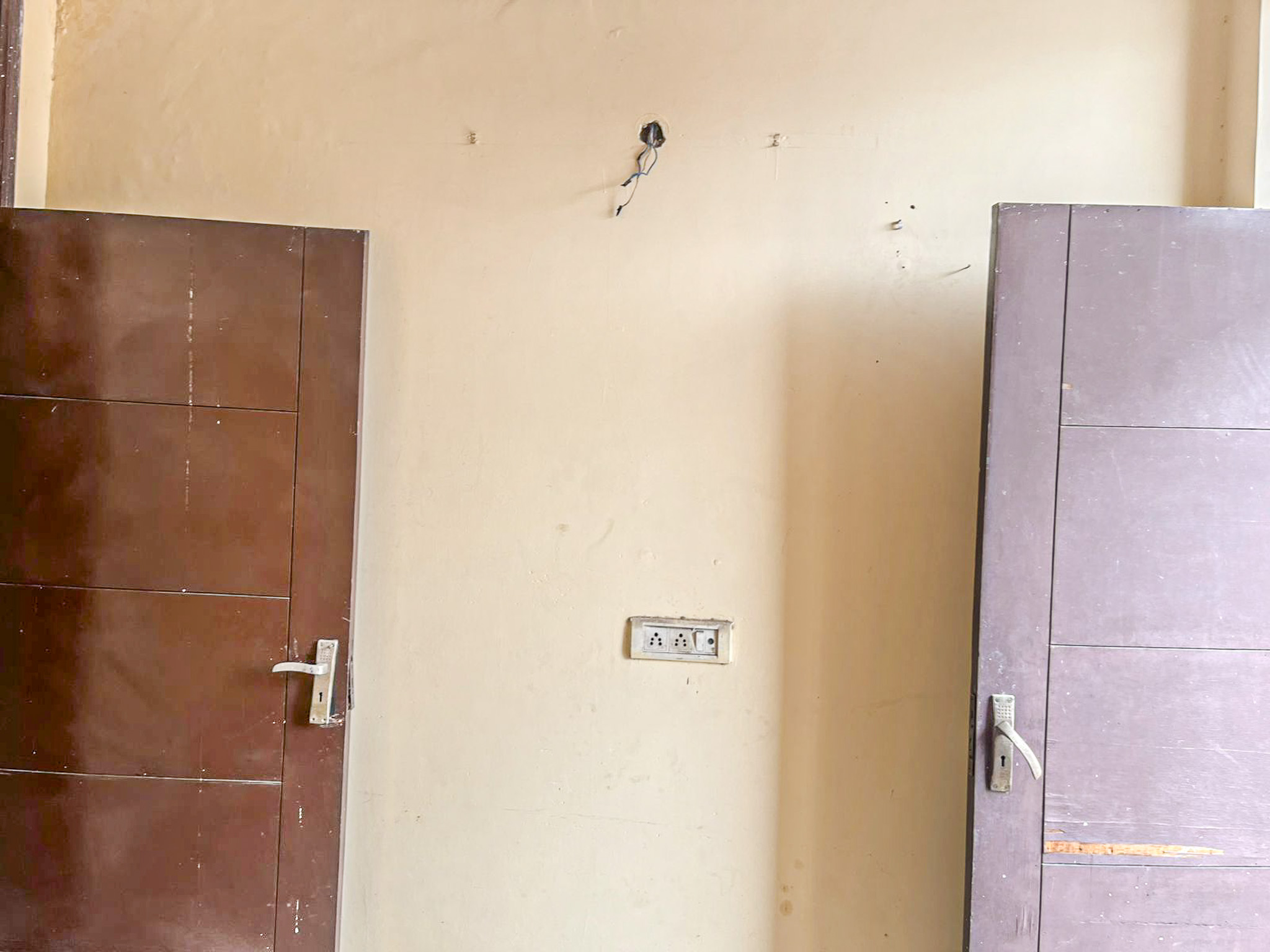 Flat for Sale in New Delhi