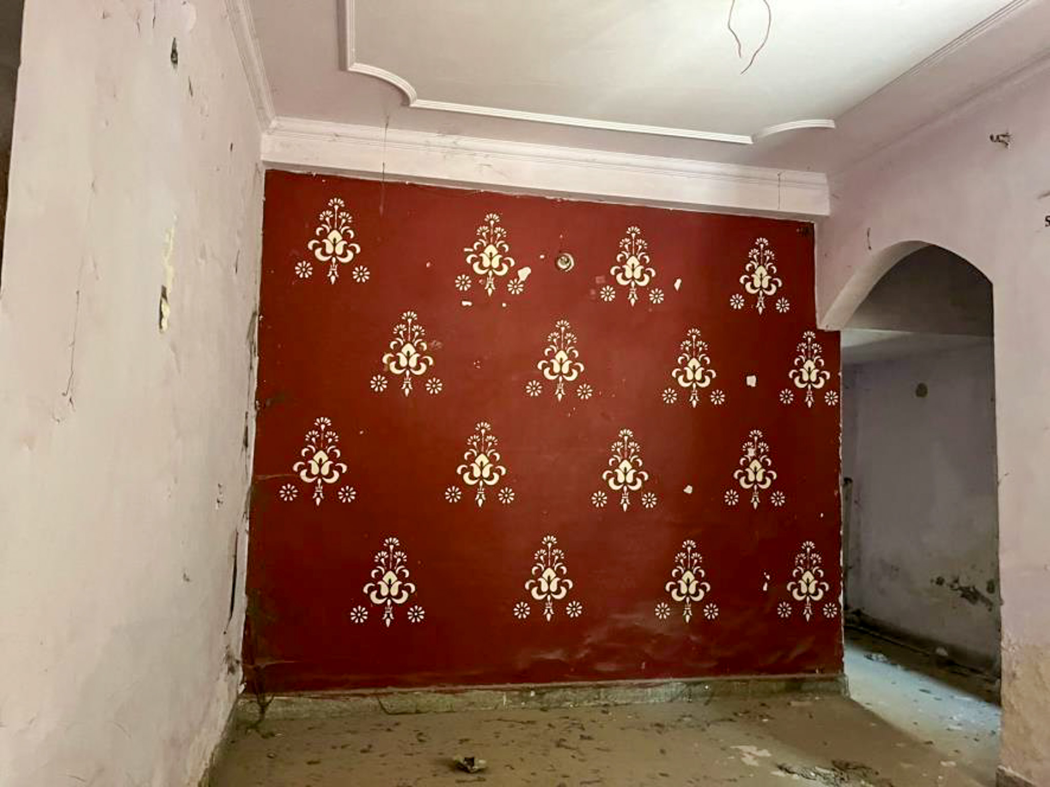 Individual House for Sale in Residential Middle class, Ghaziabad