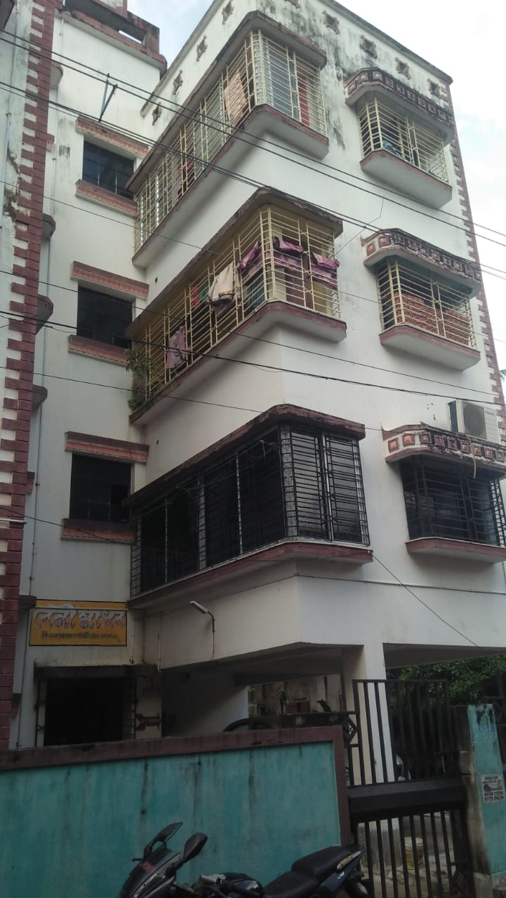 Individual House for Sale in Benimadhab, 1st Floor , Premises No.P-99, Becharam Chatterjee Road, Kolkata 70006, Kolkata