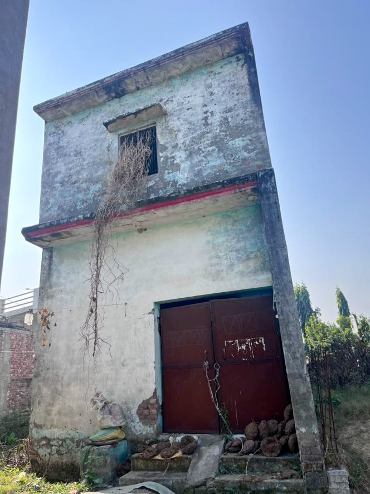 Individual House for Sale in Laksar