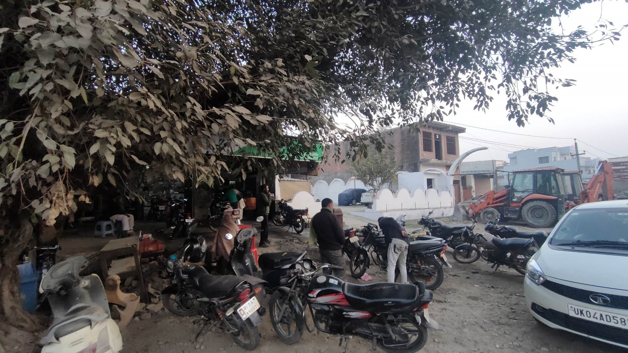 Individual House for Sale in ESIPL Sitarganj