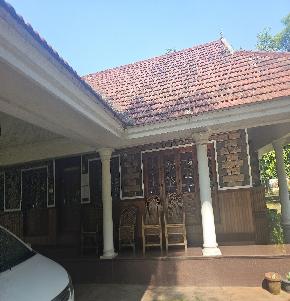 Individual House for Sale in Chowwara