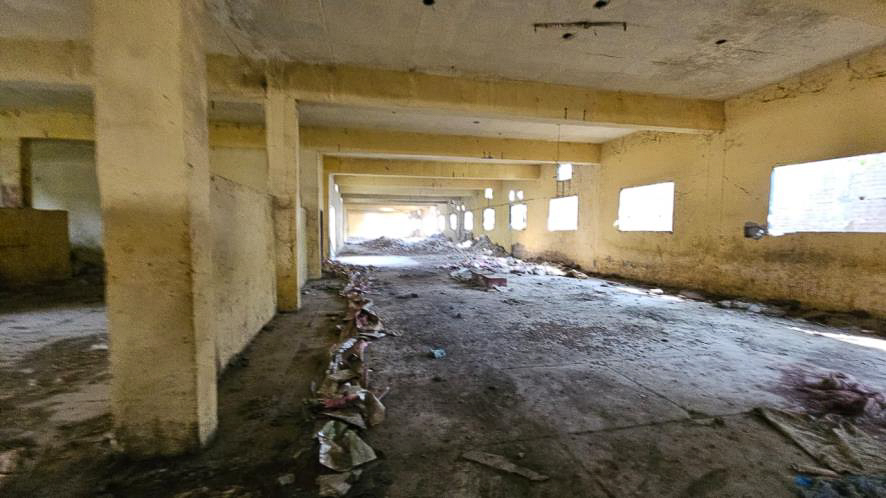 Industrial Plot with Factory Building for Sale in Industrial Area Tahliwal, Tahliwala Industrial Area