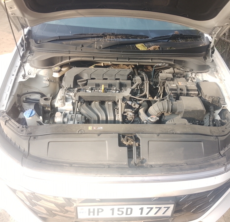 Hyundai Verna 1.5 MPI MT SX White Colour Model 2024, Registration 2025 for Sale in Baddi, Baddi