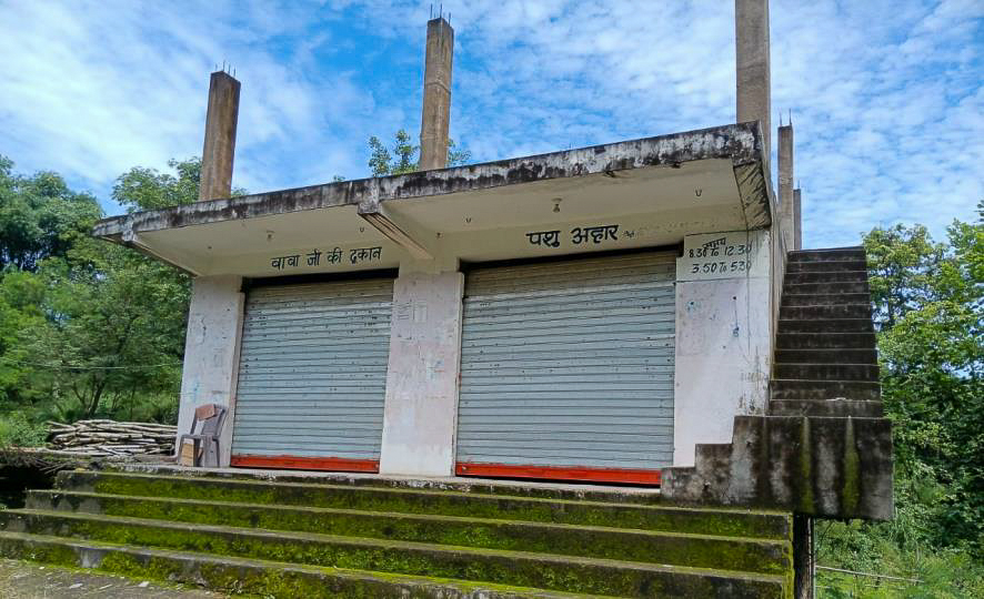 Industrial Plot with Factory Building for Sale in Rakkar, Kangra