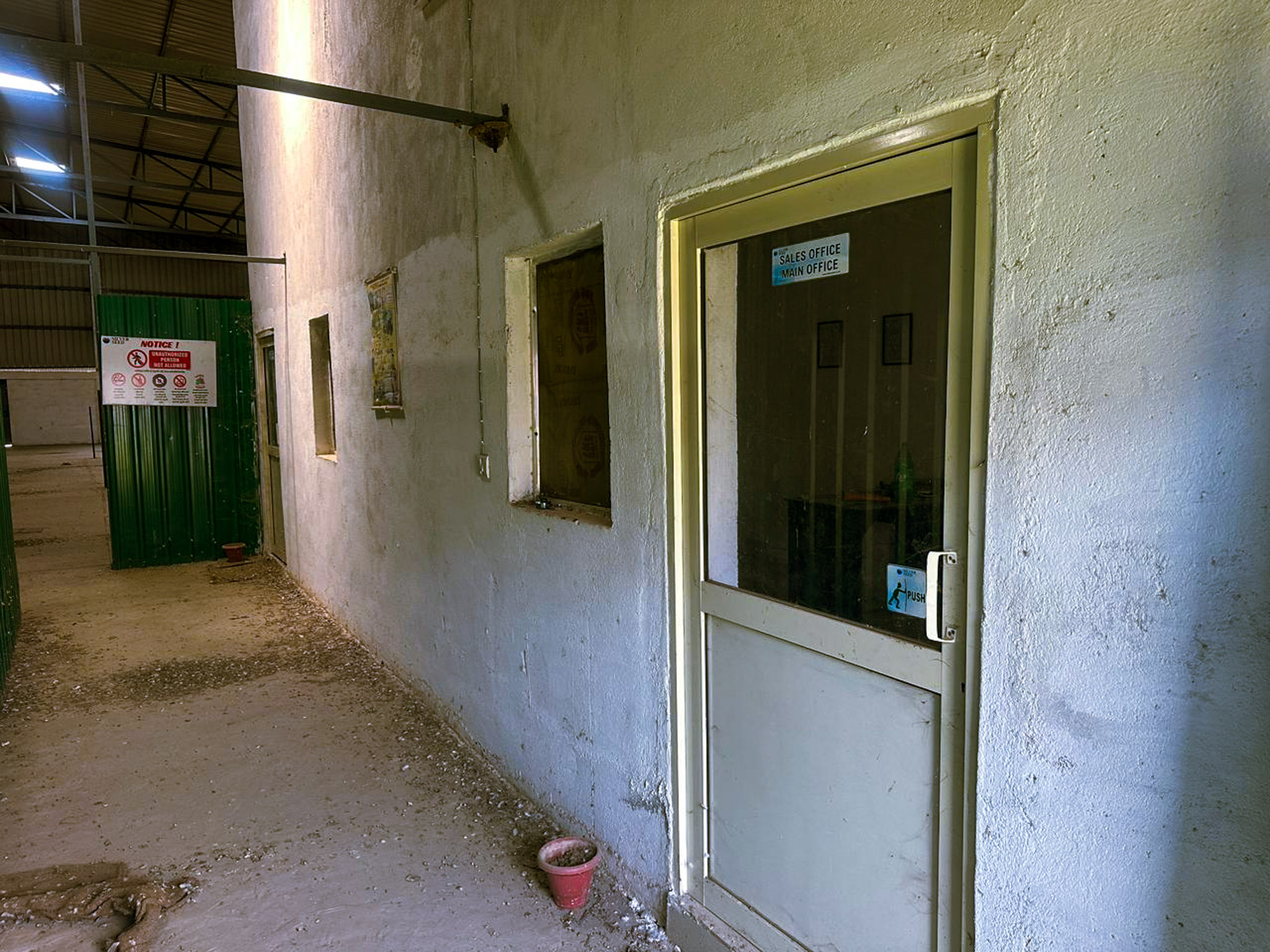 Industrial Plot with Factory Building for Sale in Indora
