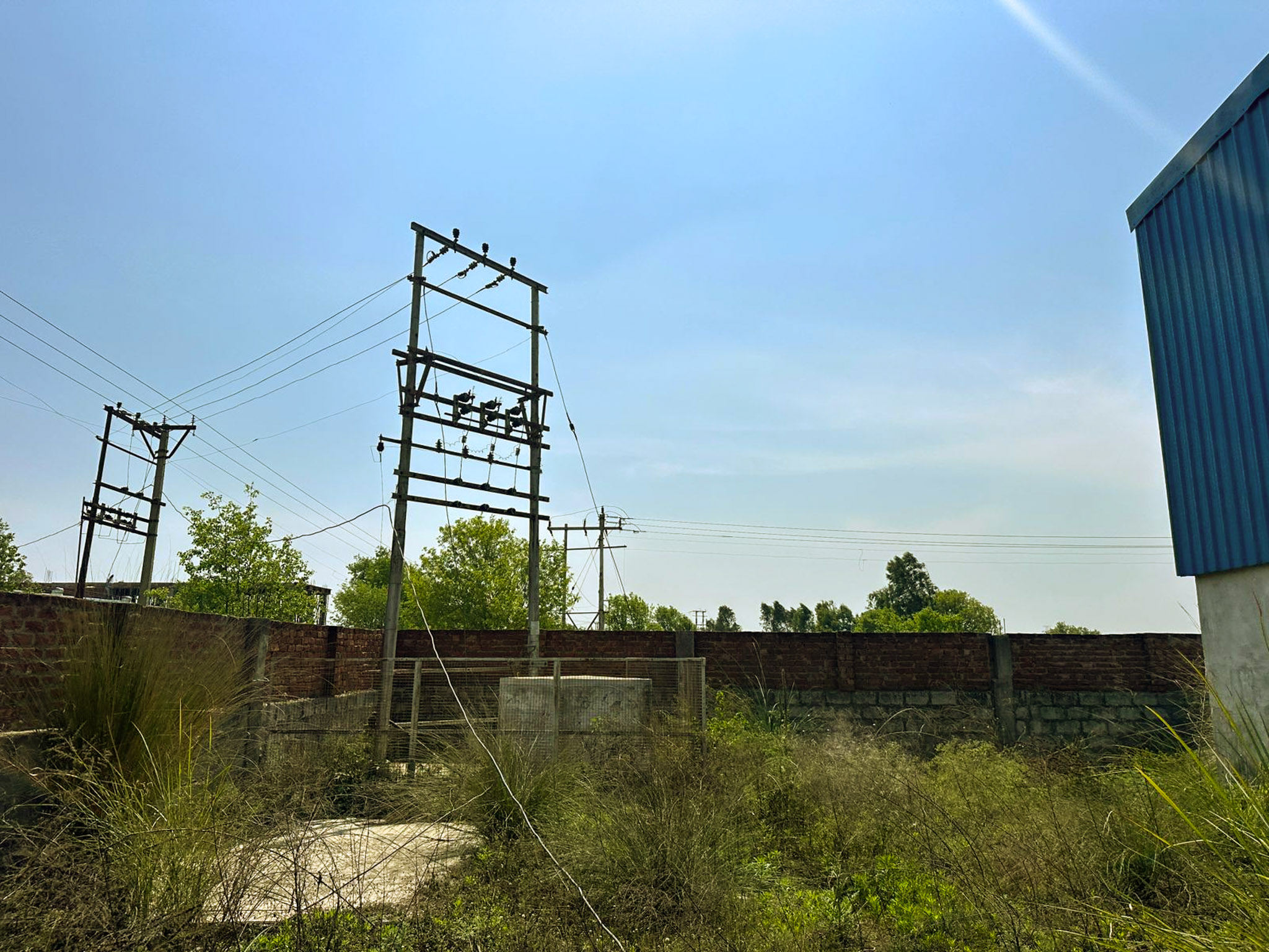 Industrial Plot with Factory Building for Sale in Indora