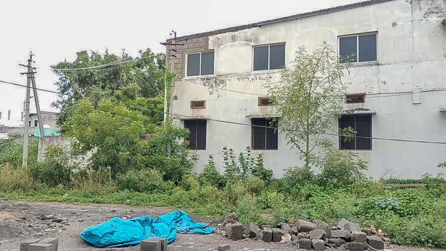 Industrial Plot with Factory Building for Sale in Plots no 22 and 26 in 89th ward in Syno 535 A1B 535 A1C Kallur Kurnool District 518002, Kurnool