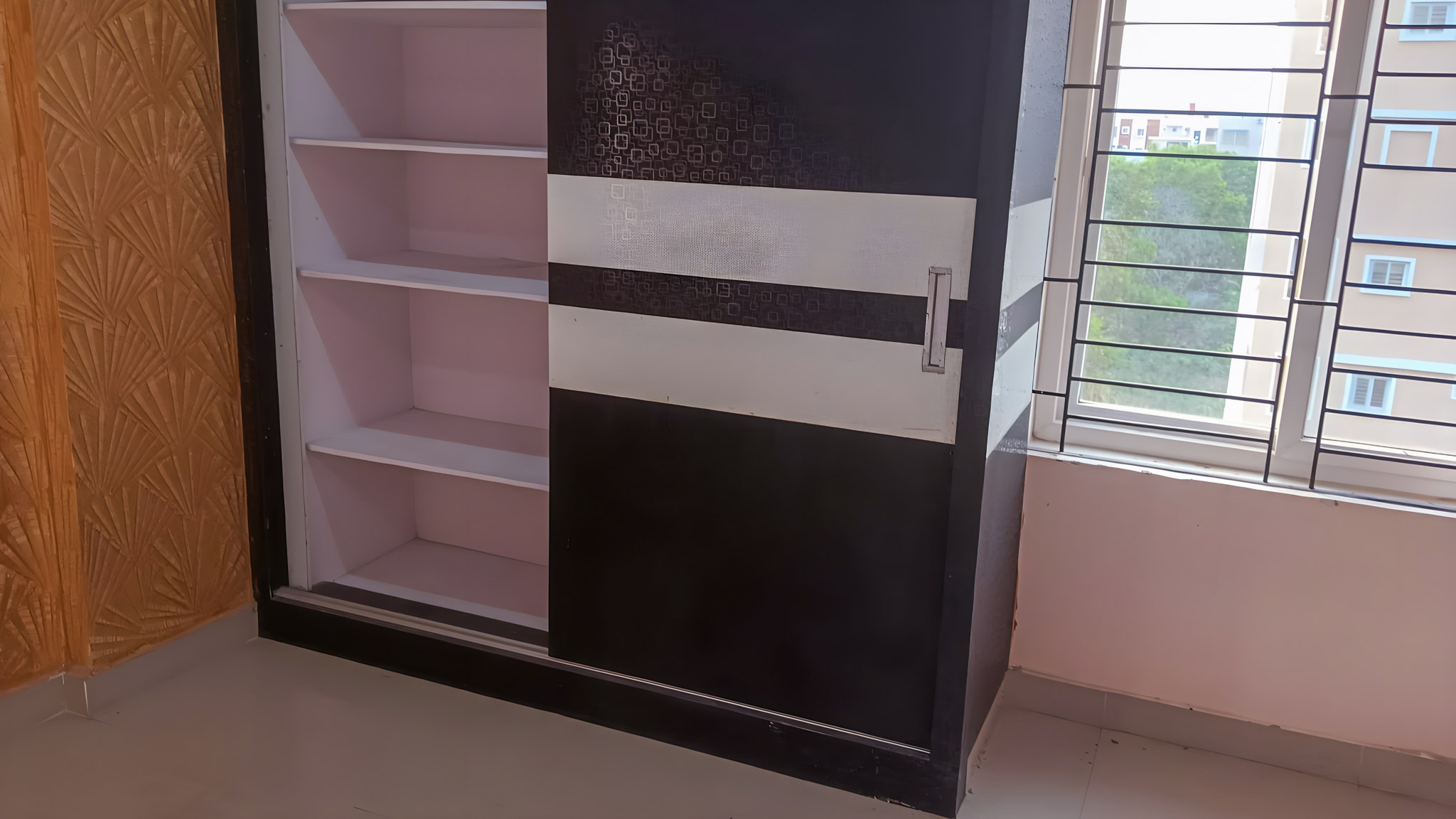 Flat for Sale in Vaishno’s Hari Priya Apartments, Annam Raju Nagar, KOMMADI, Visakhapatnam, Andhra Pradesh-530 048, Madhurawada