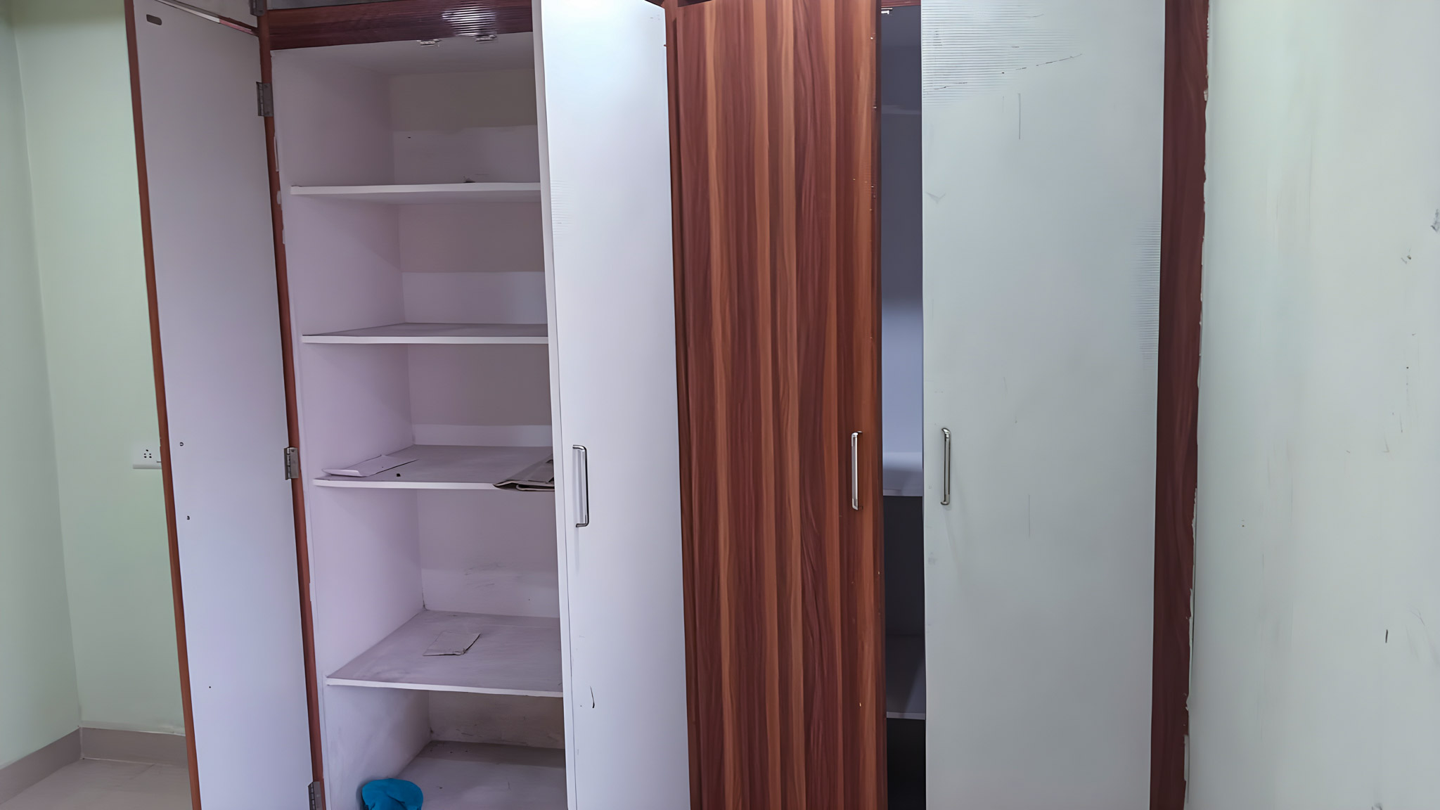 Flat for Sale in Vaishno’s Hari Priya Apartments, Annam Raju Nagar, KOMMADI, Visakhapatnam, Andhra Pradesh-530 048, Madhurawada