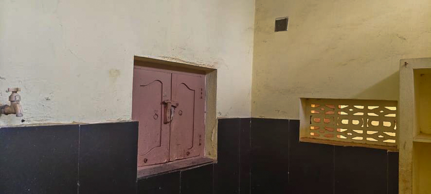 4 BHK Individual House for Sale in MANNE SATISH, GUDIVADA, Gudivada