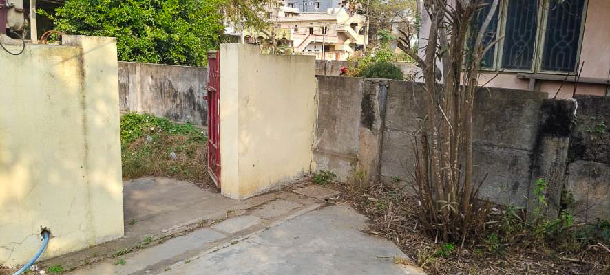 4 BHK Individual House for Sale in MANNE SATISH, GUDIVADA, Gudivada