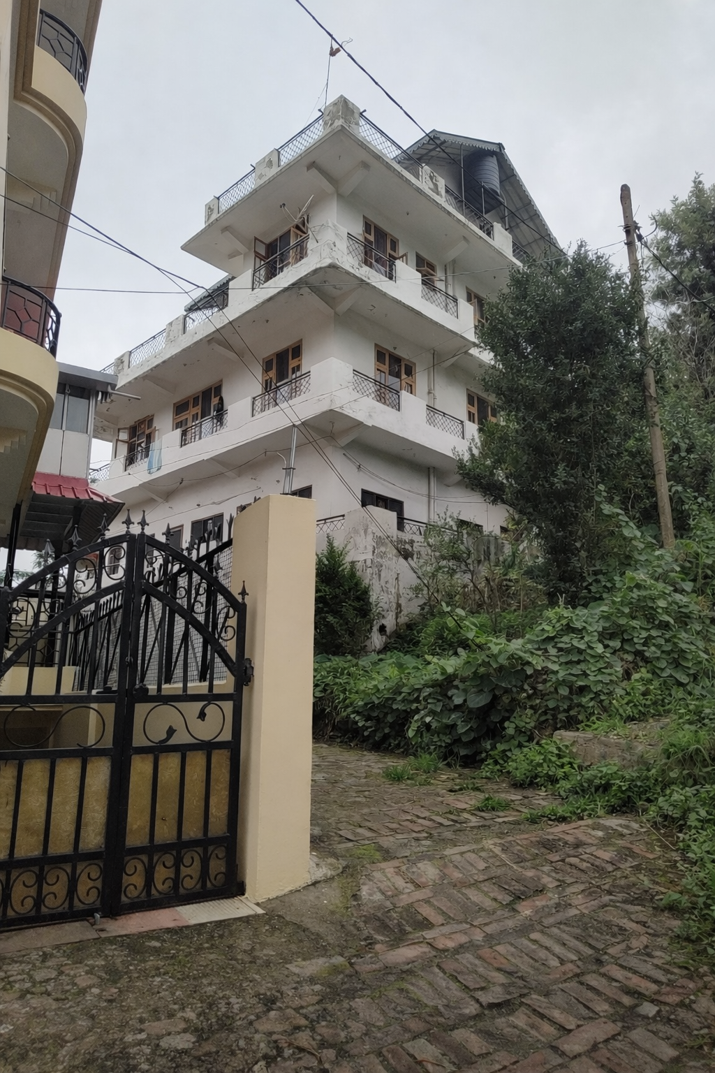 Individual House for Sale in Solan