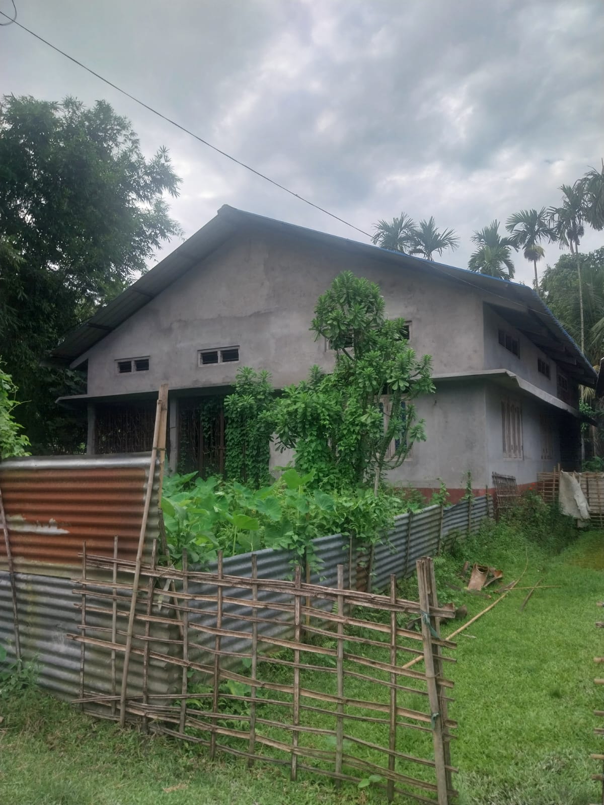 5760 square feet Individual House for sale in Goreswar Goreswar