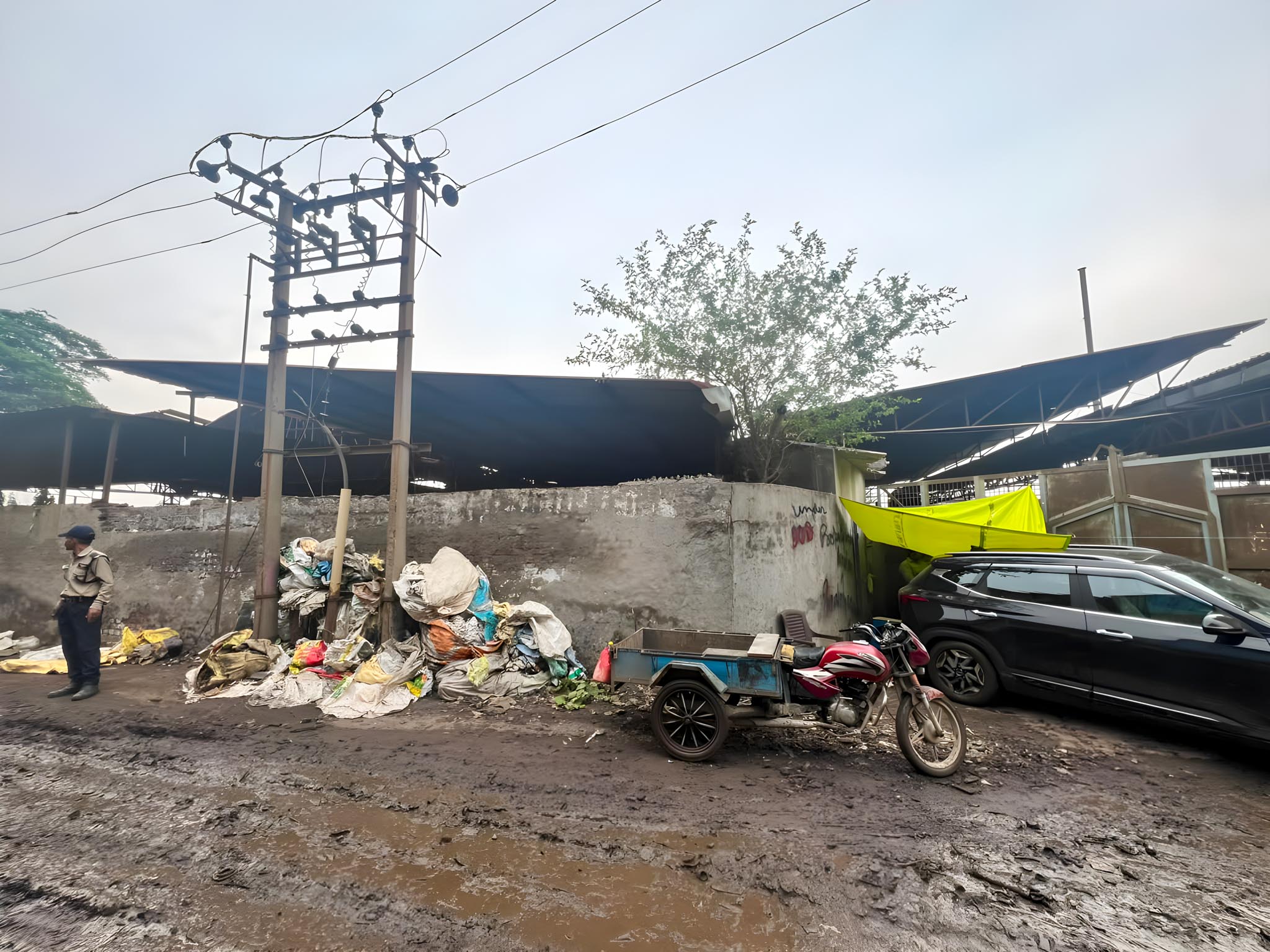 2117 square yard Shed with Plant and Machinery for sale in Mandi Govindgarh