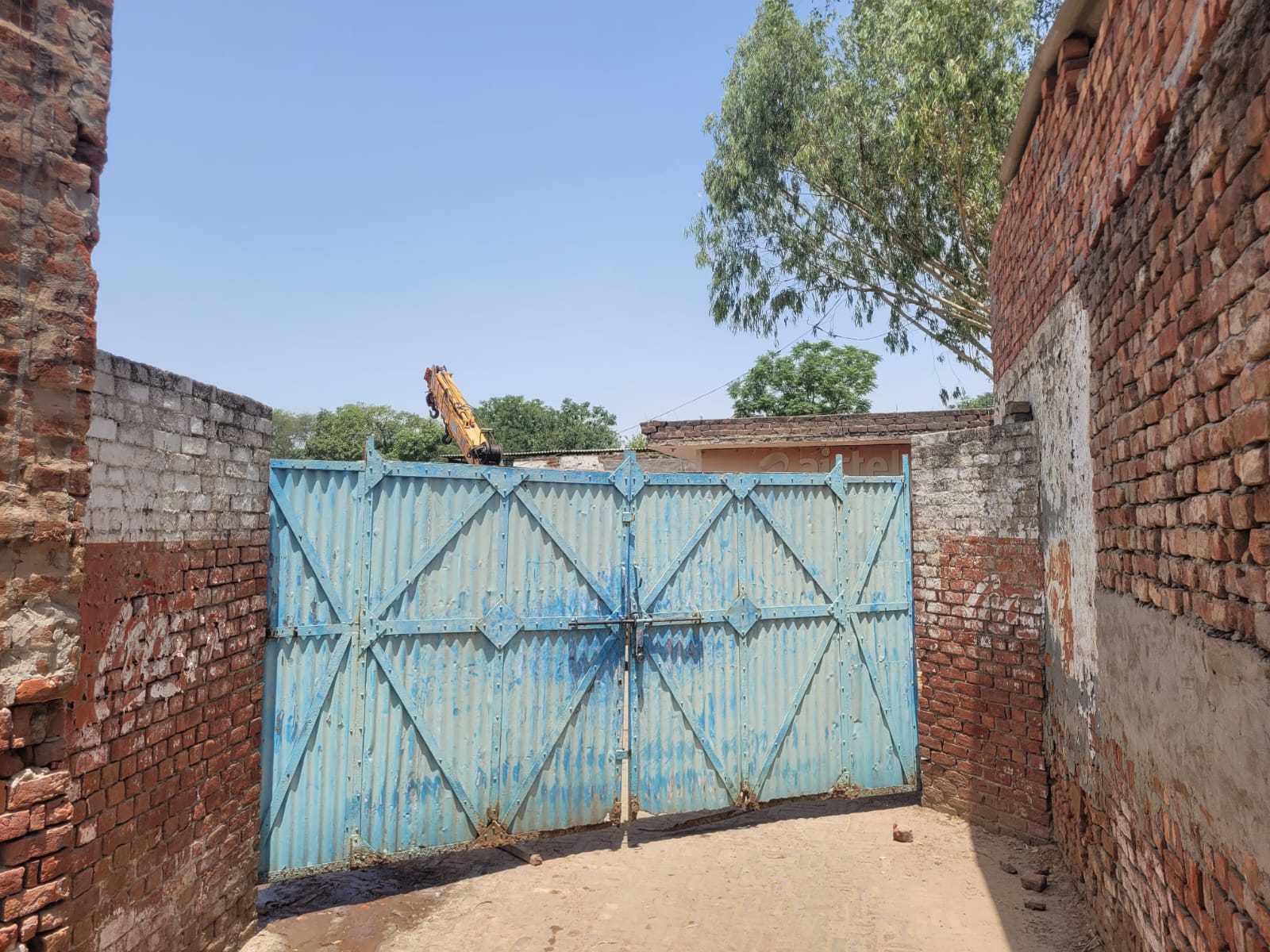 Godowns for sale in Mullanpur Dakha