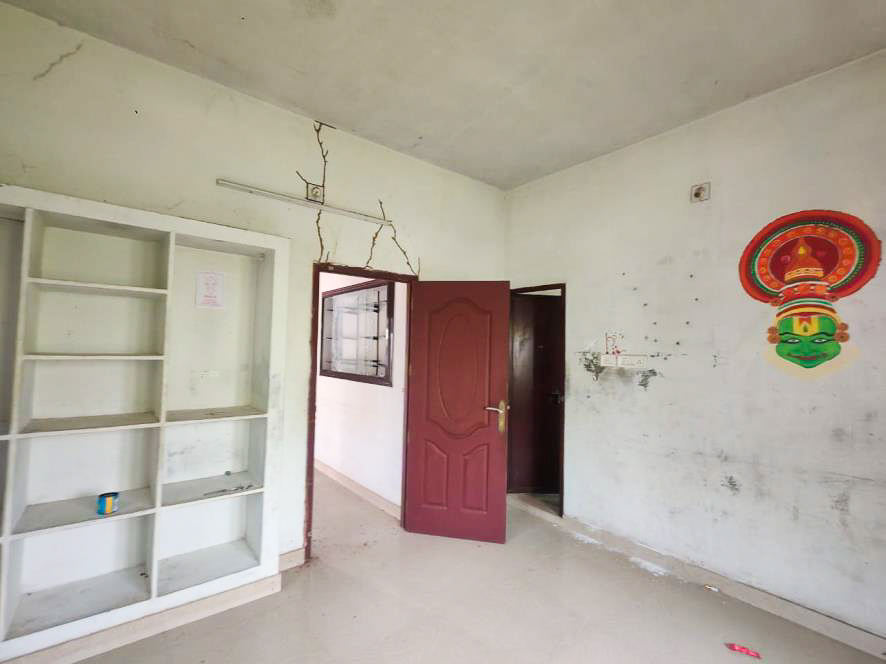 Individual House for Sale in SANTHOSHKUMAR P K, THRISSUR, Avittathur