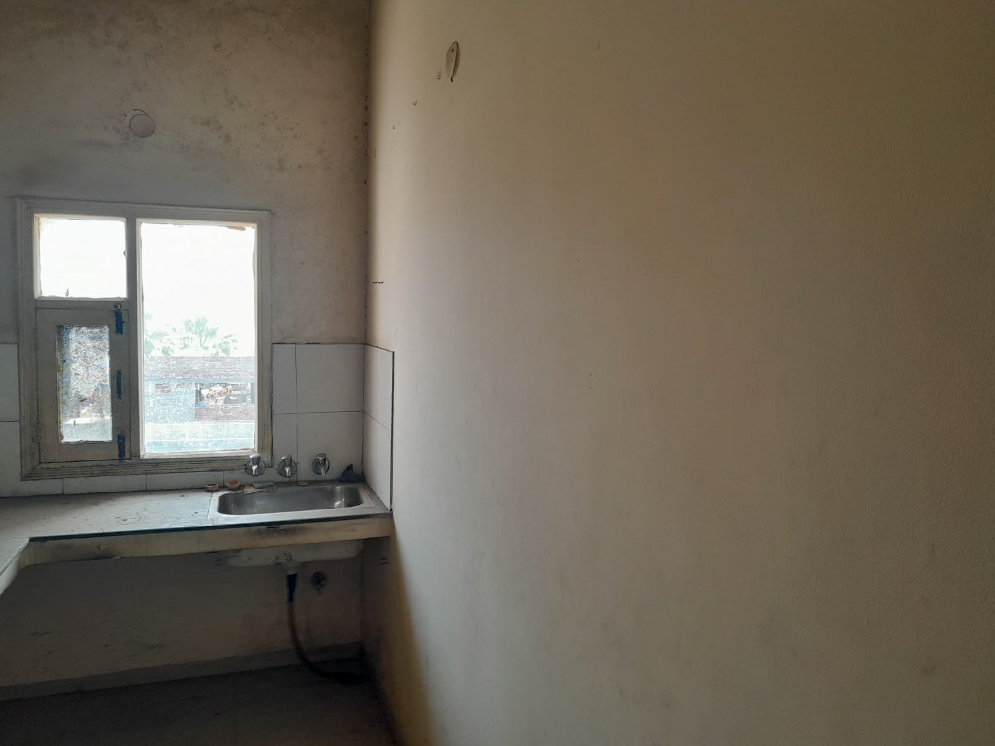 1000 square feet Flat for sale in Sahnewal