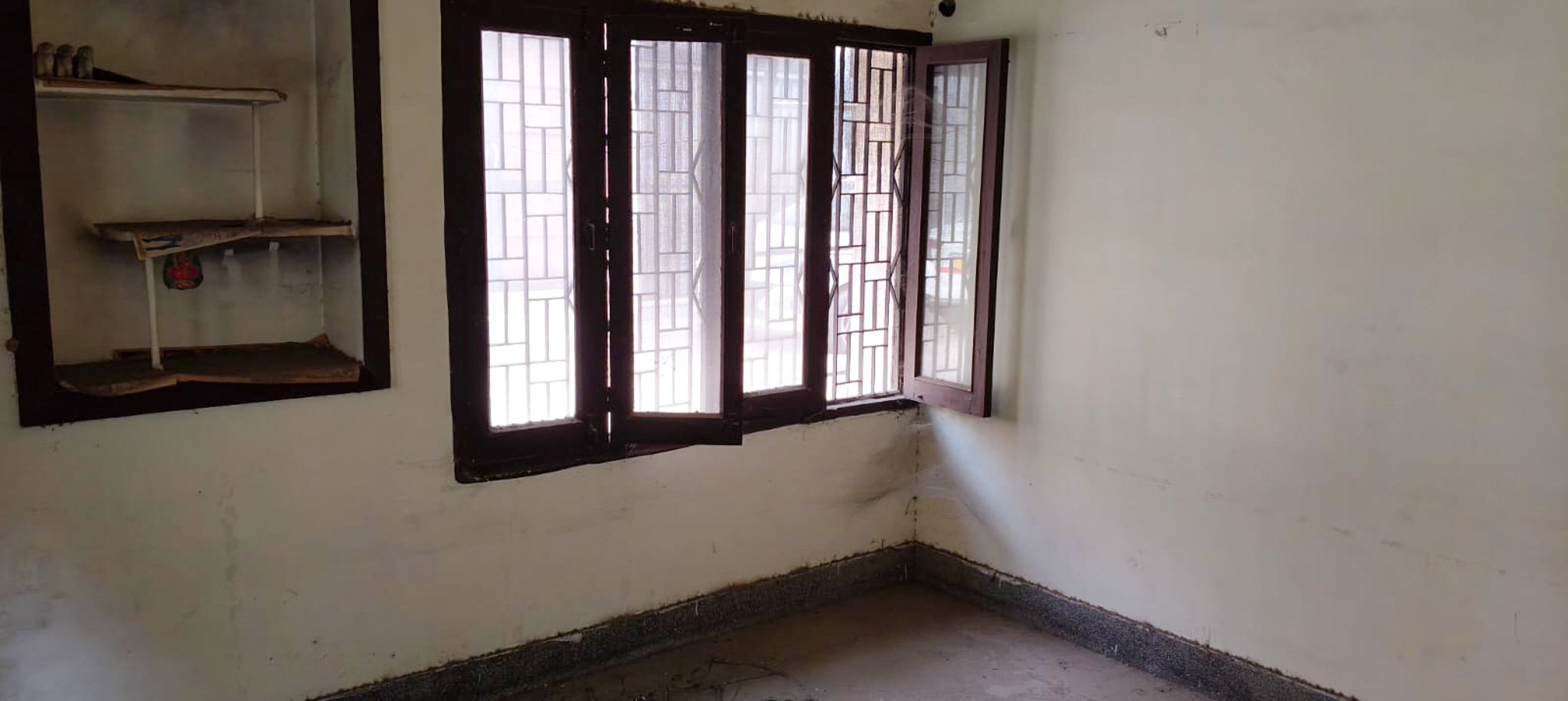 Individual House for sale in Khukhrain Colony, Ward No. 23, Khalsa School Road Khanna, Distt. Ludhiana Khanna