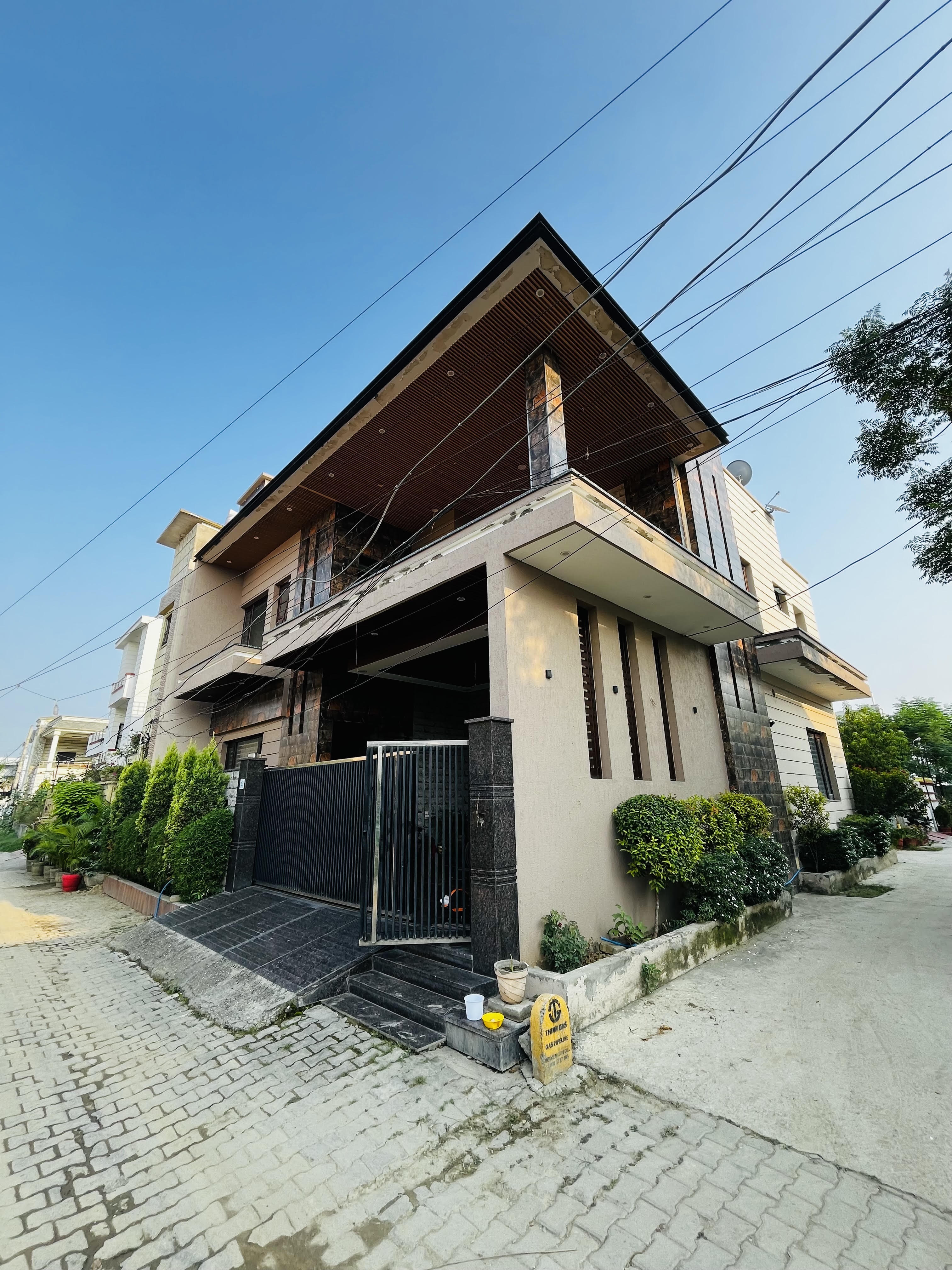 1667 square feet Individual House for sale in Nawanshahr