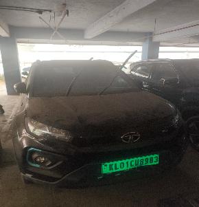 EV for Sale in TATA NEXON EV XZ+ LUX DAR KNOW KEPT AT RASMEC NEDUMANGAD, HOUSING BOARD BUILDING, SANTHINAGAR, TVM, Thiruvananthapuram