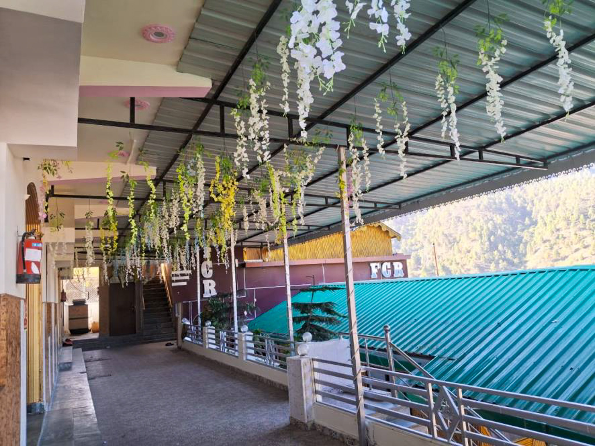 Hotel for Sale in Friends Club Resort, Dharasu Marg chamba, Chamba