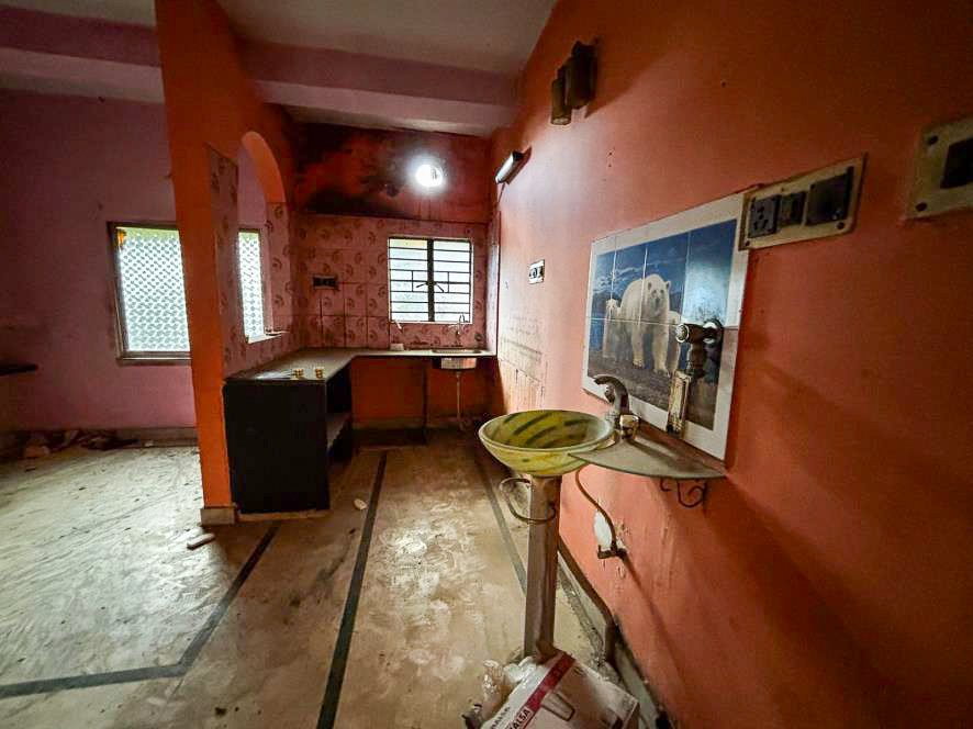 2 BHK Flat for Sale in kailash ghosh road, Kolkata