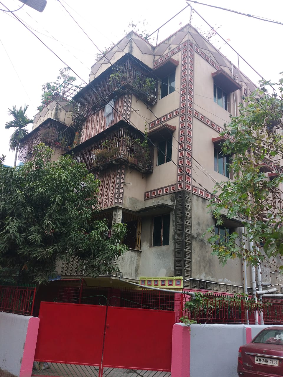 2 BHK Flat for Sale in Sushil Apartment, Rakhal Mukherjee Road Sarsuna Behala beside Sishu Kalyan School, Kolkata
