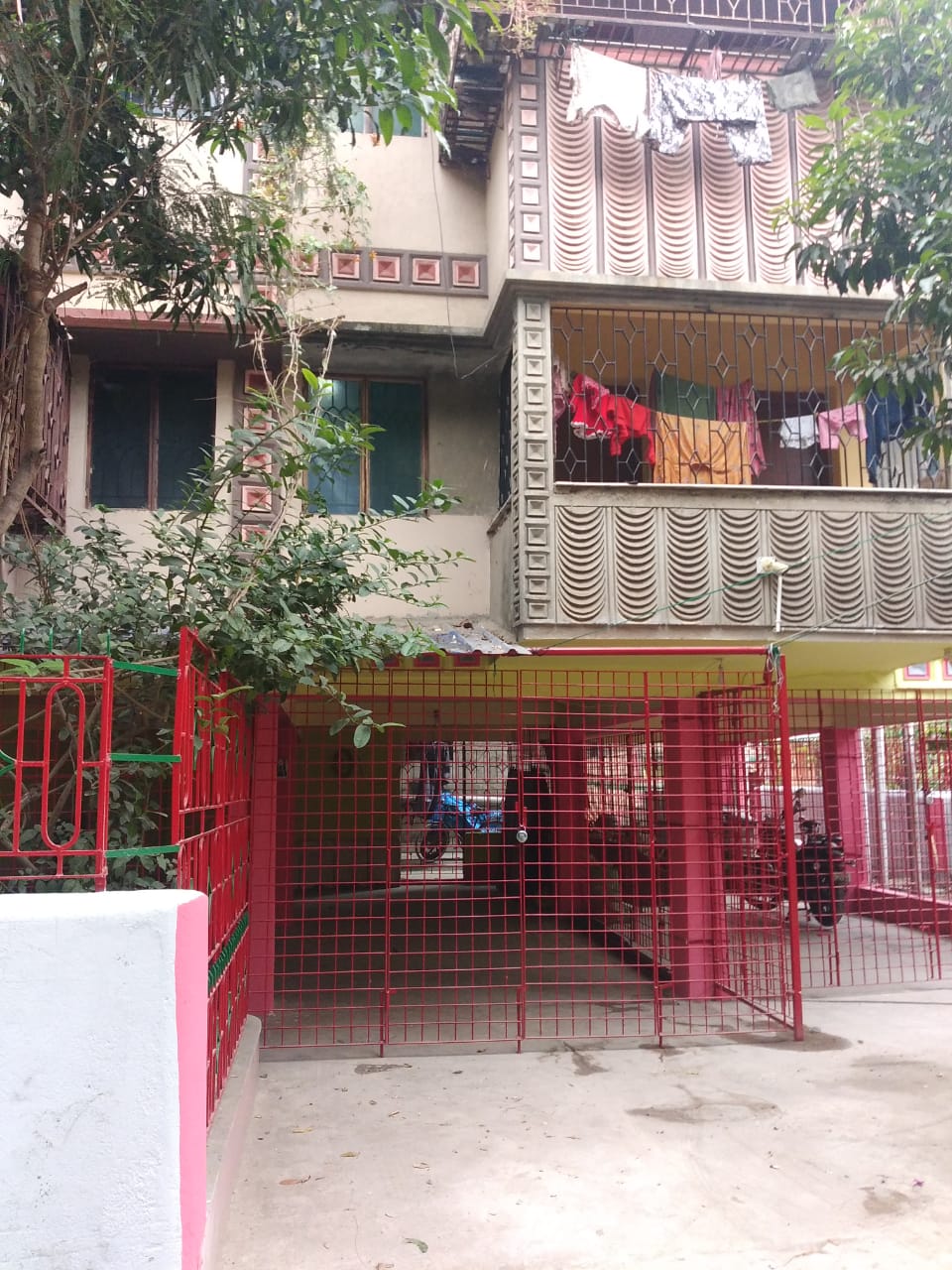 2 BHK Flat for Sale in Sushil Apartment, Rakhal Mukherjee Road Sarsuna Behala beside Sishu Kalyan School, Kolkata