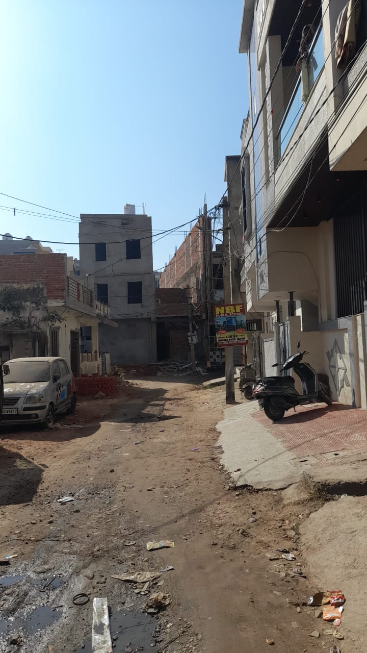 Flat in Niwaru Road, Jhotwara