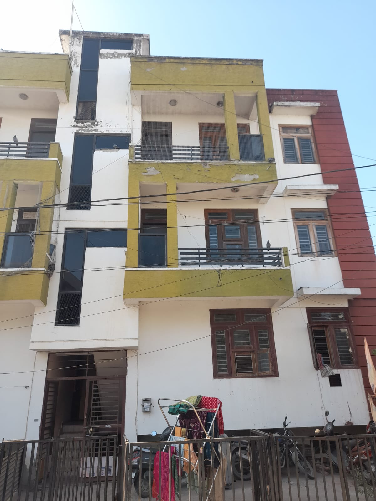 Flat for Sale in Ajmer Road