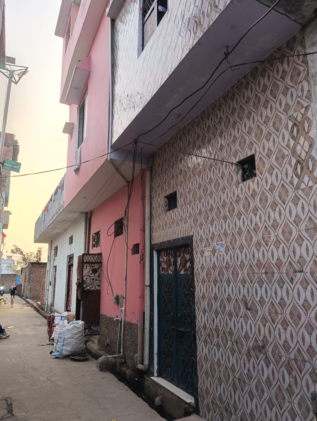Individual House for Sale in Amroha