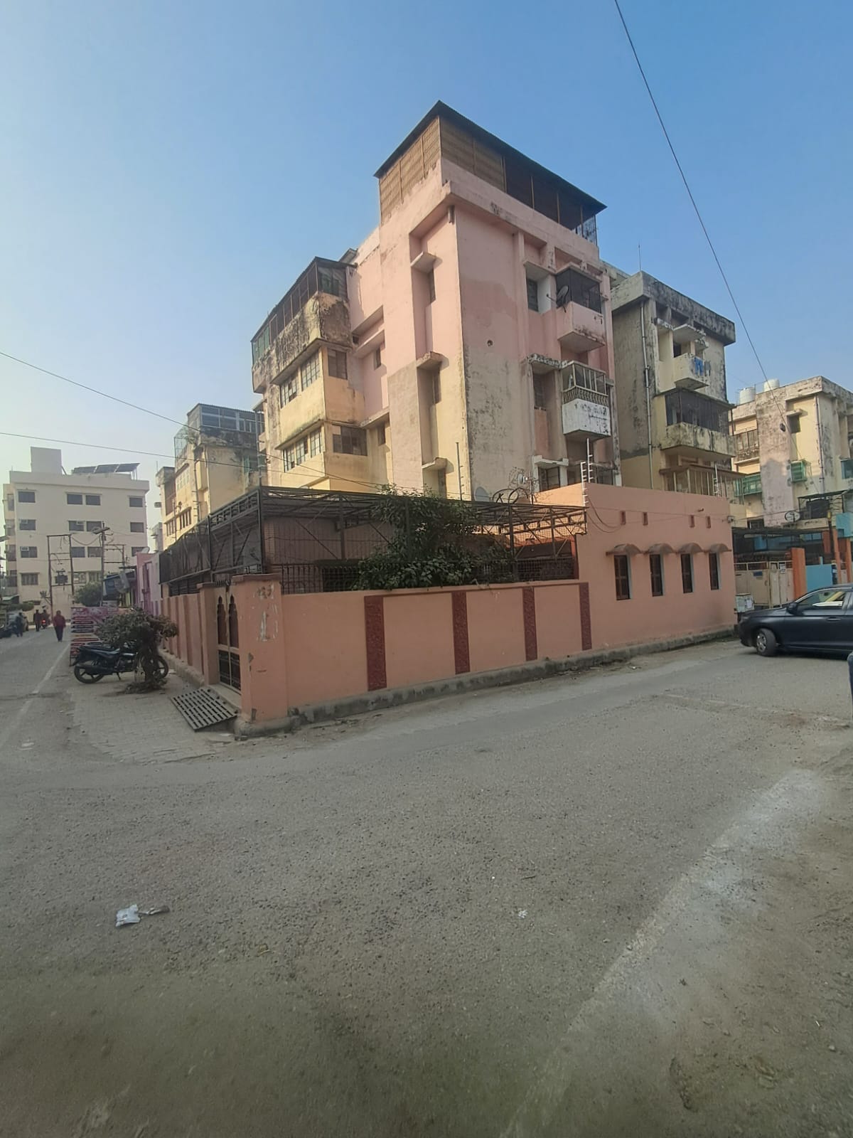 Flat for Sale in Varanasi
