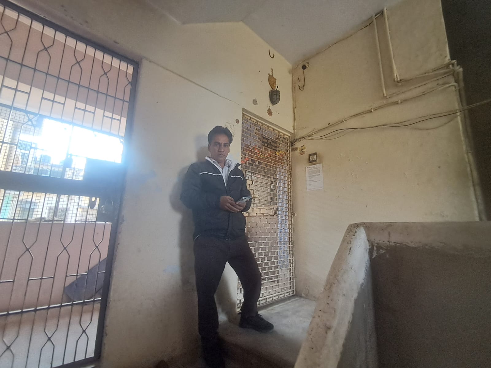 Flat for Sale in Varanasi