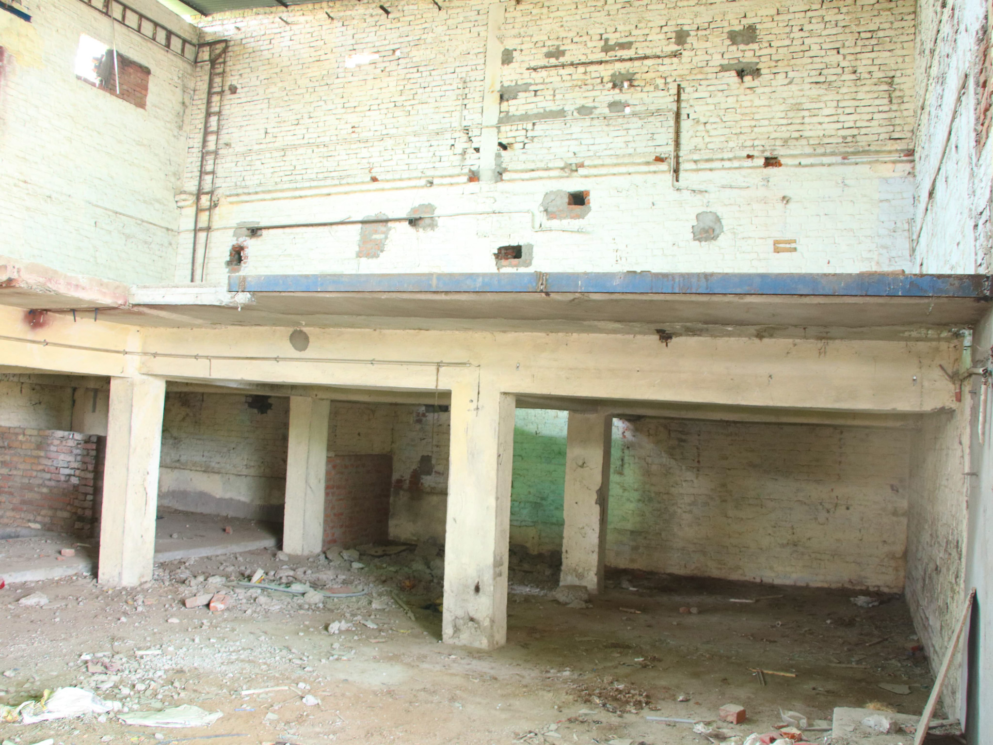 Industrial Plot with Factory Building for Sale in GAURIGANJ, Tikaria Industrial Area