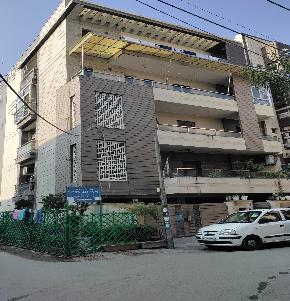 Flat for Sale in New Delhi