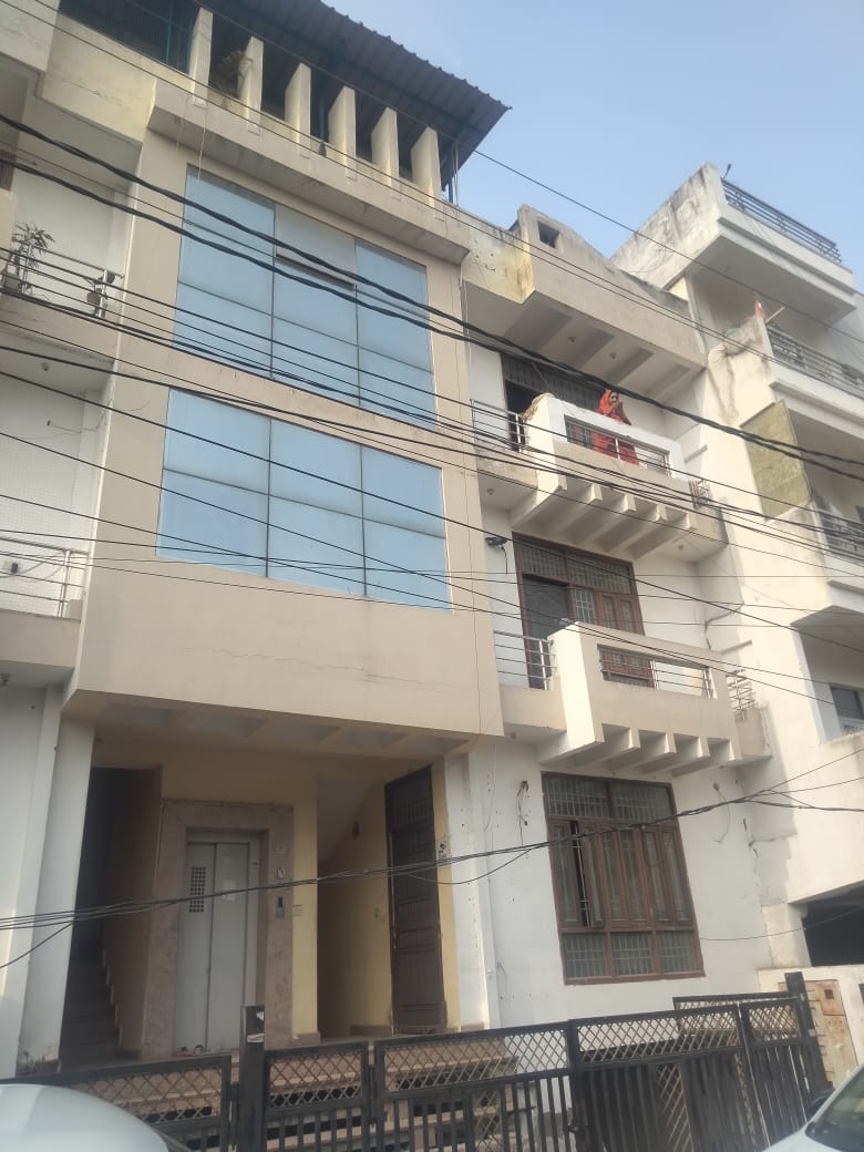 Flat for sale in Nirman Nagar Ajmer Road