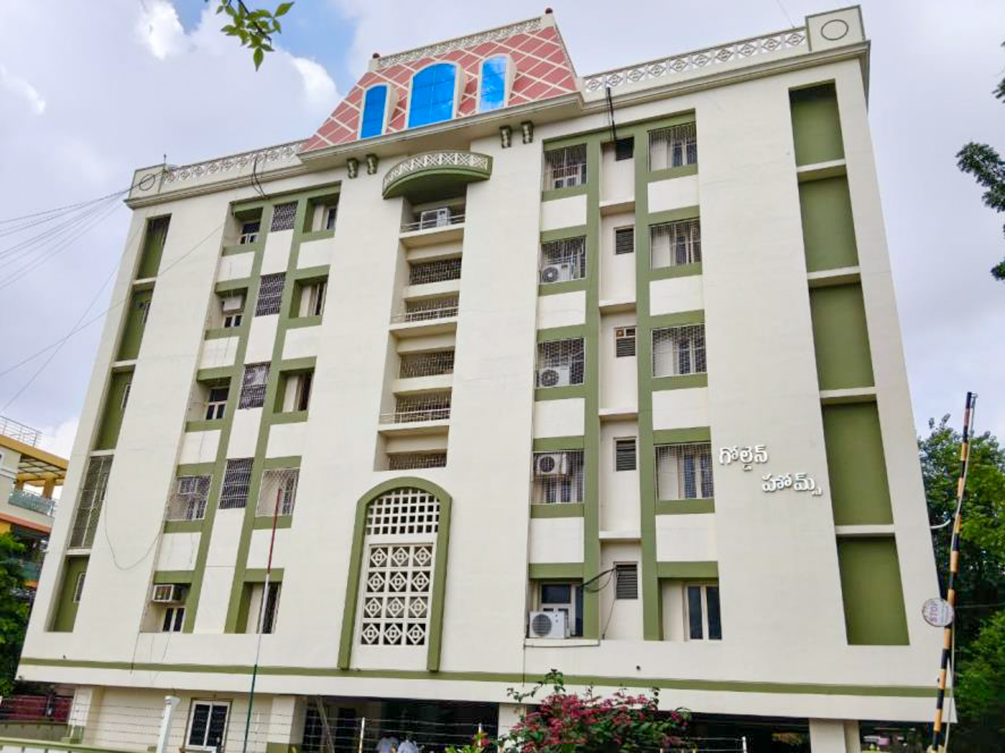 Flat for Sale in GOLDEN HOMES, GUNTUR, Guntur