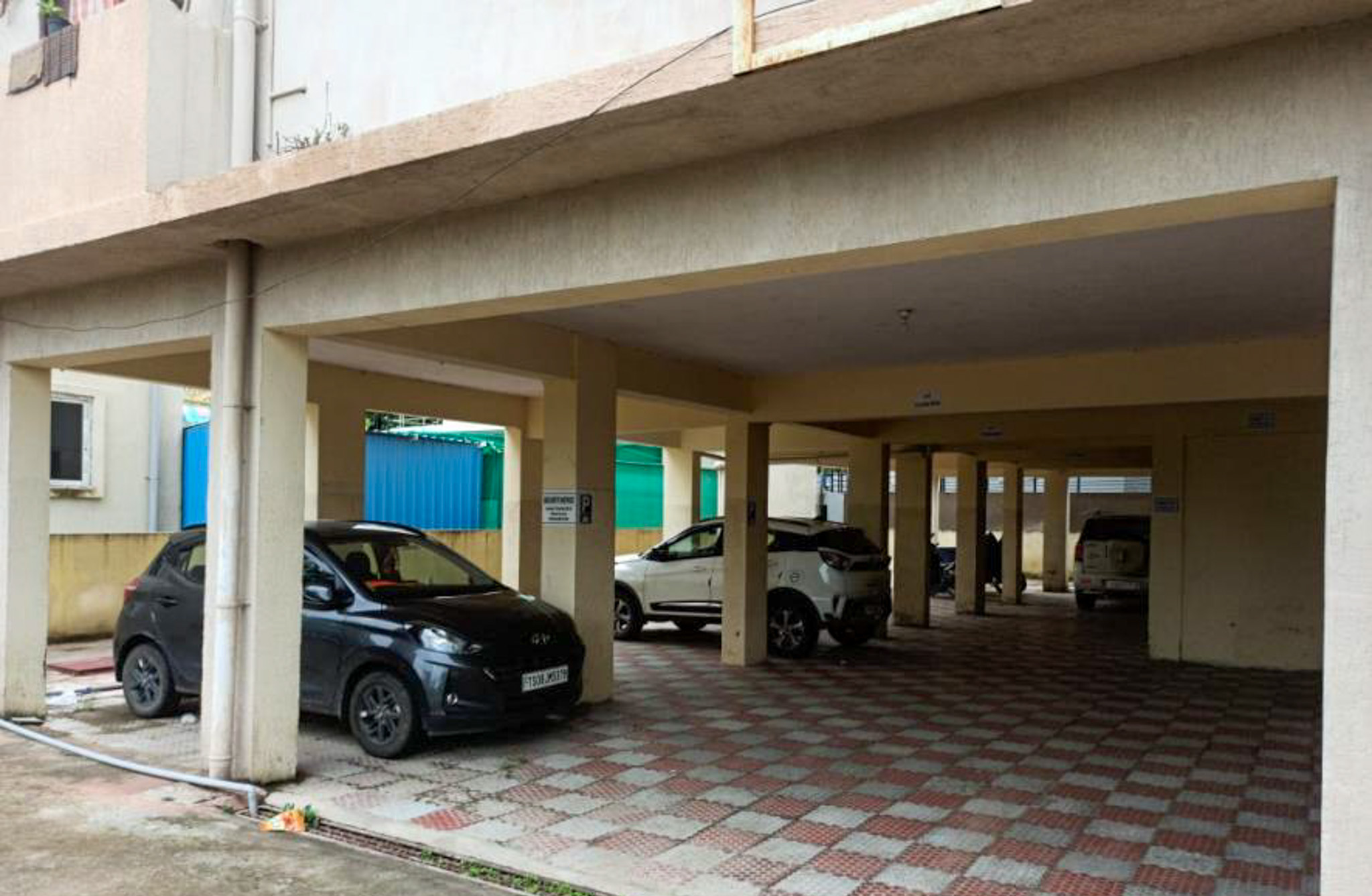 2 BHK Flat for Sale in Anthati Enclave, Dollapally village in kompally muncipality, dundigul, gandimahisamma mdl, Medchal-Malkajgiri Dist, Hyderabad