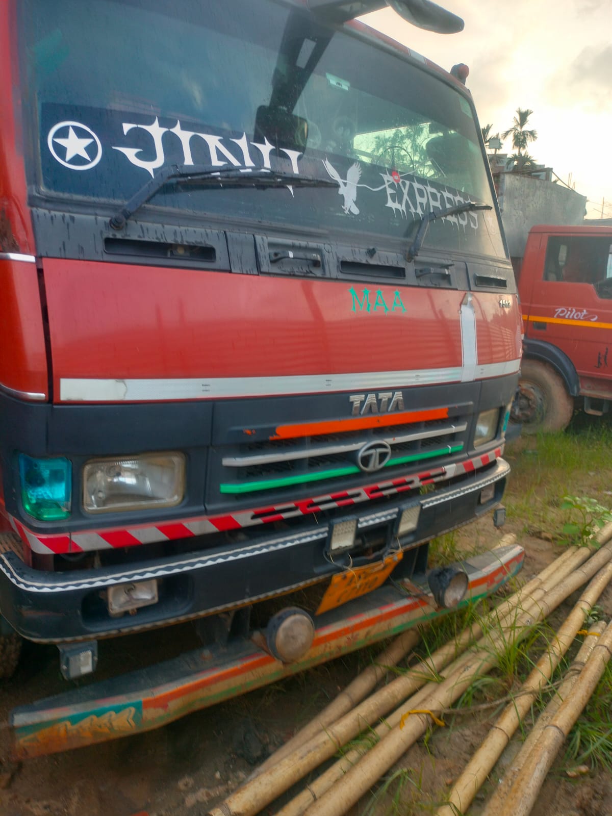 Truck  Goods Carrier VEHICLE for Sale in GUWAHATI