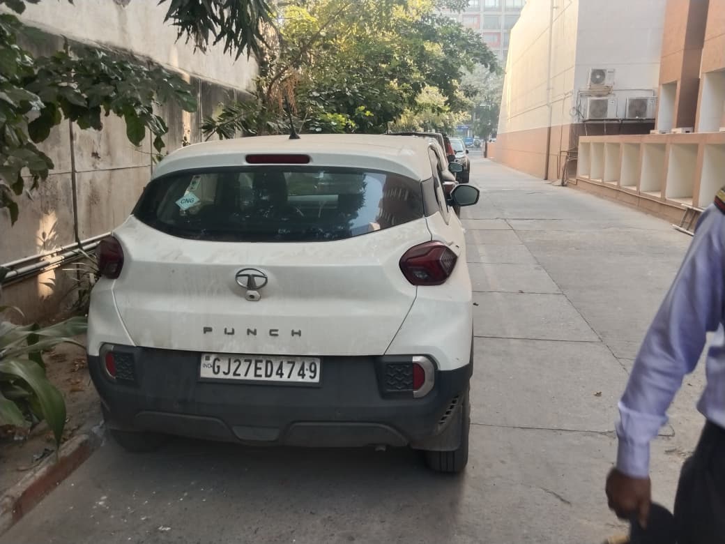 TATA MOTORS PASSENGER VEHICLE LTD PUNCH ACC 1.2 CNG BS6 PH2 YEAR 2023 for Sale in ADINATHNAGAR, Ahmedabad