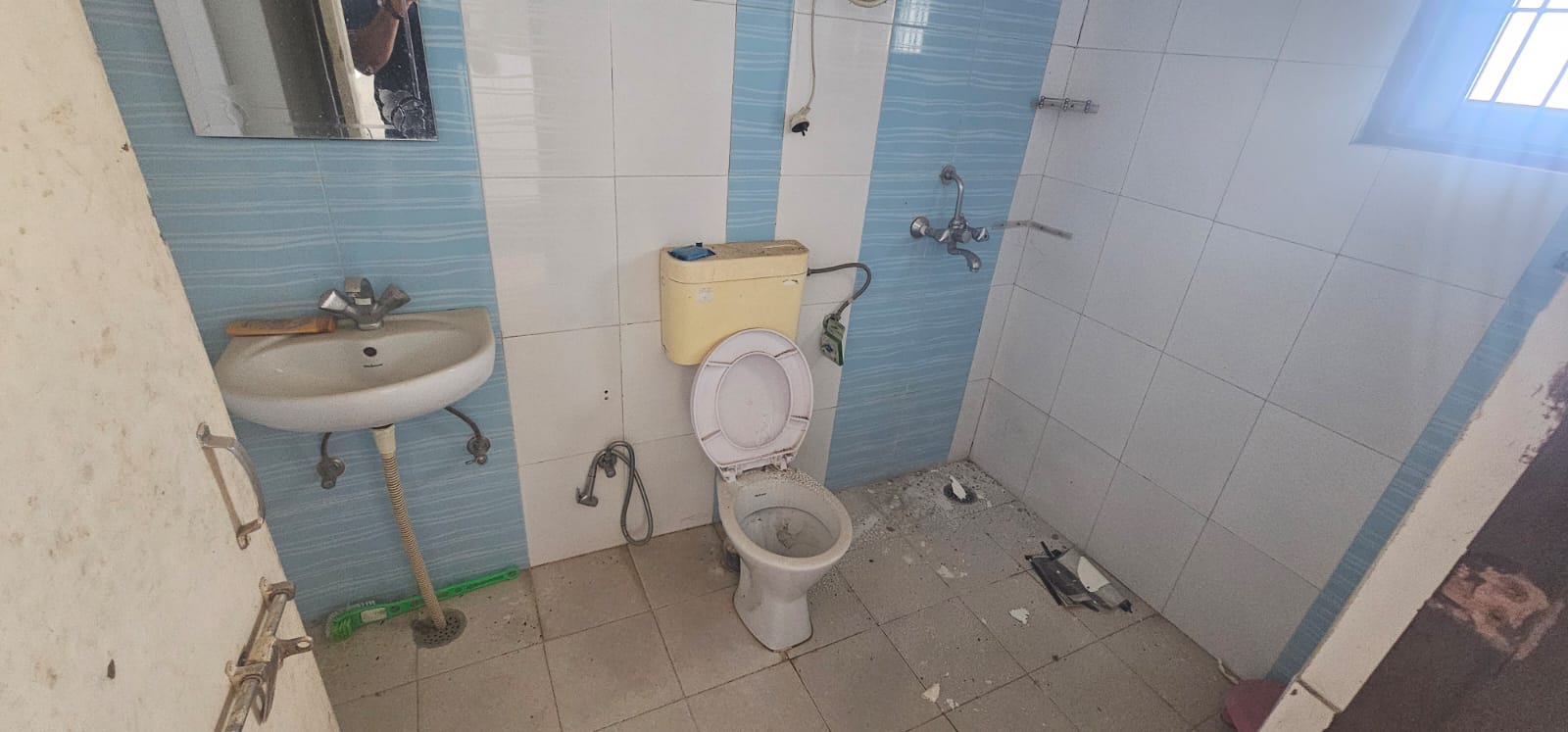 Residential Flat Auction – Flat No. 1315, Genesis, Kanak Vrindawan, Sirsi Road, Jaipur