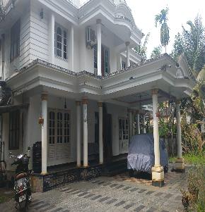 Individual House for Sale in Orumanayur