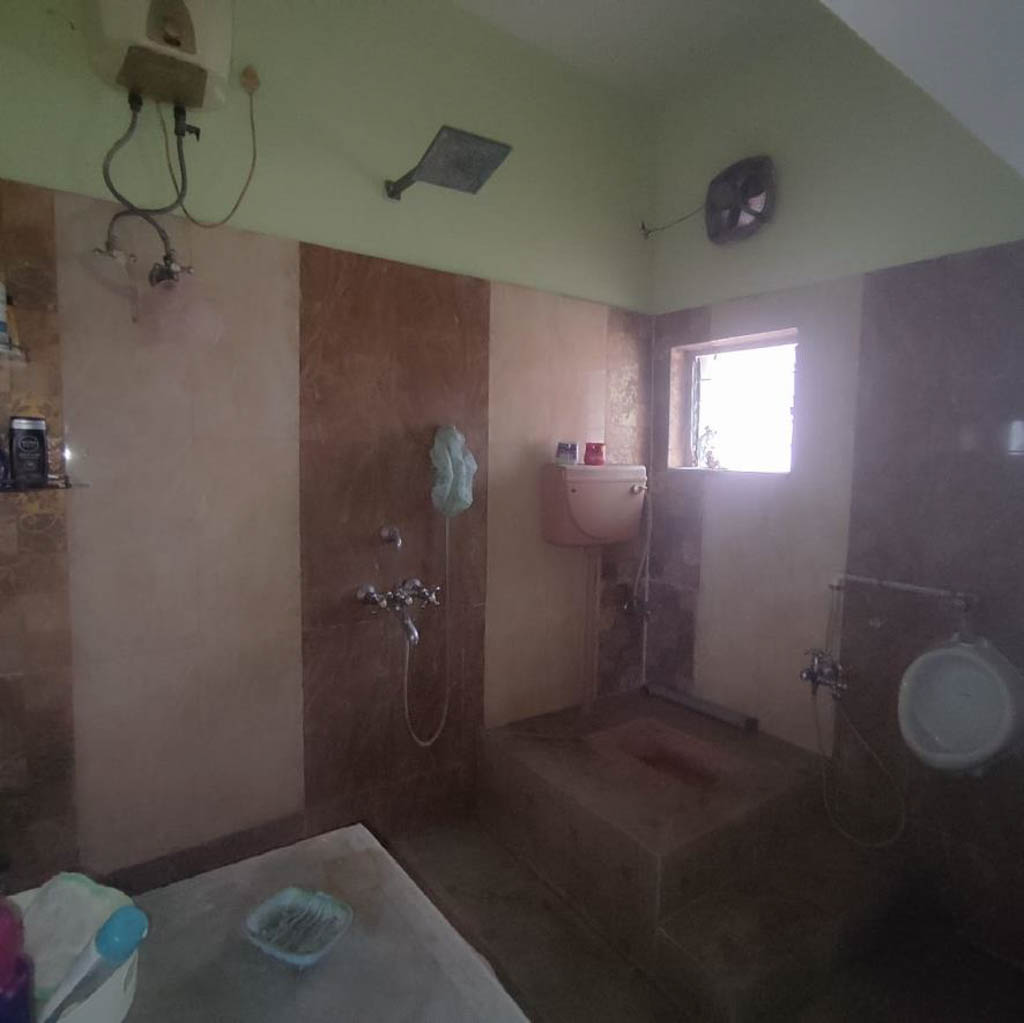 Individual House for Sale in Bally