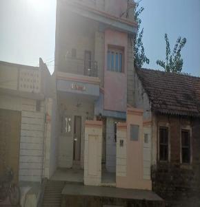 Individual House for Sale in Halvad