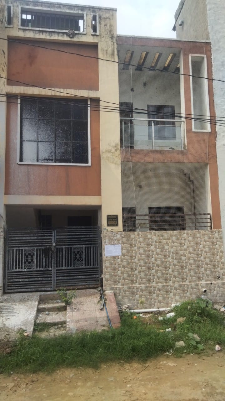 RESIDENTIAL HOUSE BANSWARA