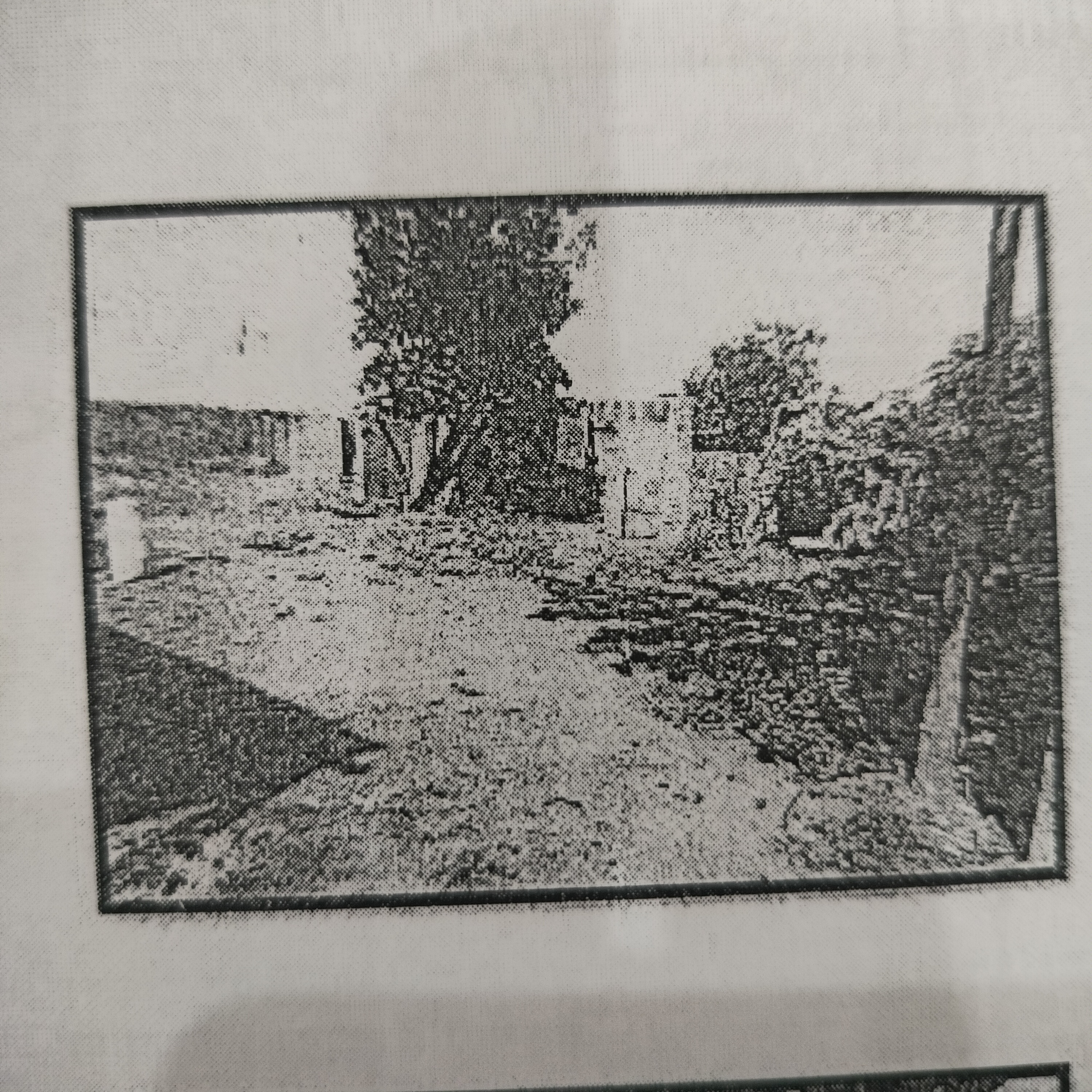 Plot for Sale in Kannad