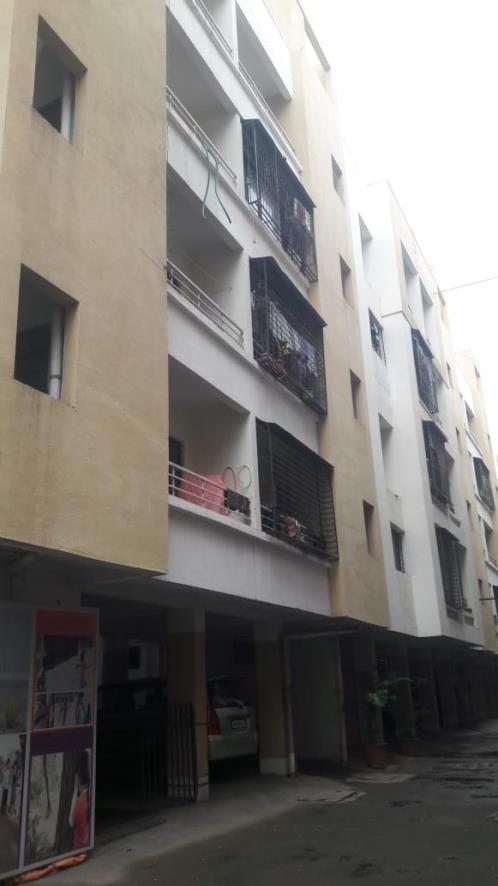 ) 3 BHK Flat for Sale in STAR CITY CO-OP HOUSING SOCIETY LTD, Flat No. 403, Fourth Floor in the Building No. 25, Star City Co-op Housing Society, Shirwal - 412801, Khandala MIDC