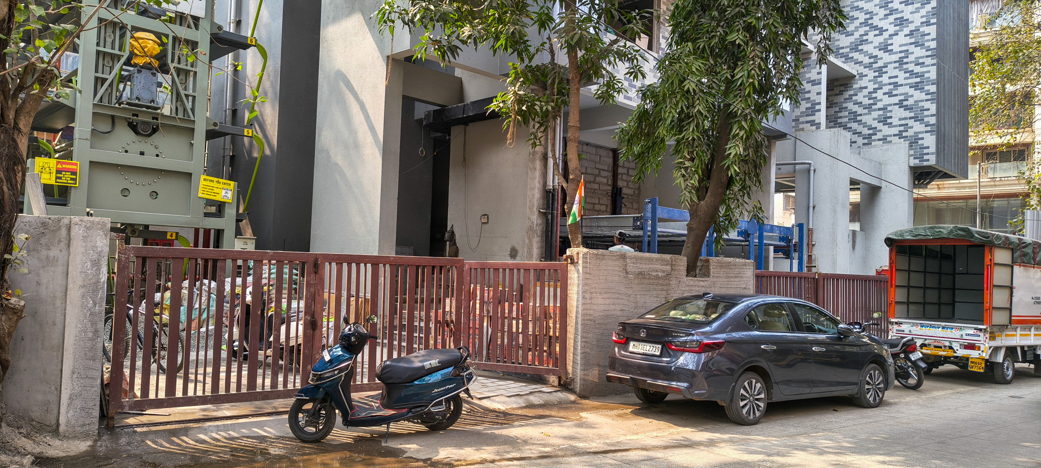 3 BHK Flat for Sale in Krishna Darsh (earlier Chandrakiran CHS Ltd), KHAR WEST, Mumbai