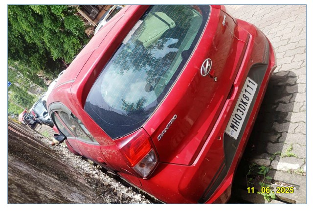 Hyundai Santro 11.1 AMT Sportz (Petrol) Vehicle no: MH03-DK-8111 for Sale in Spanish Villa Parking Zone Chinchoti , Nayagaon, Vasai Virar
